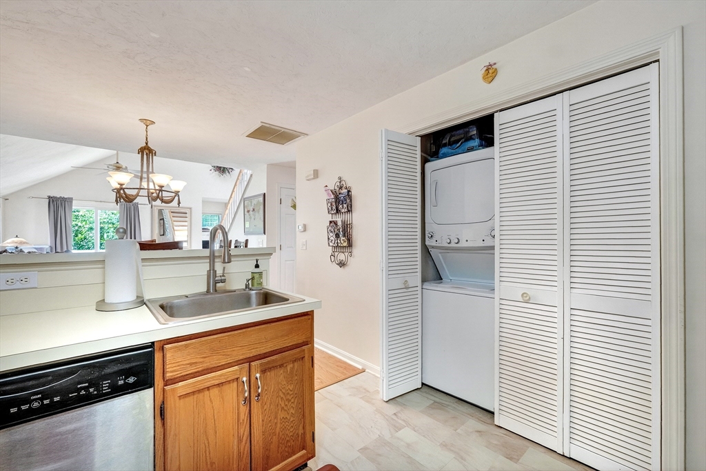 202 Allerton Lane # 202