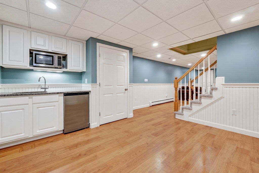 8 Saddle Way