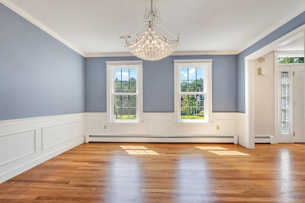 8 Saddle Way