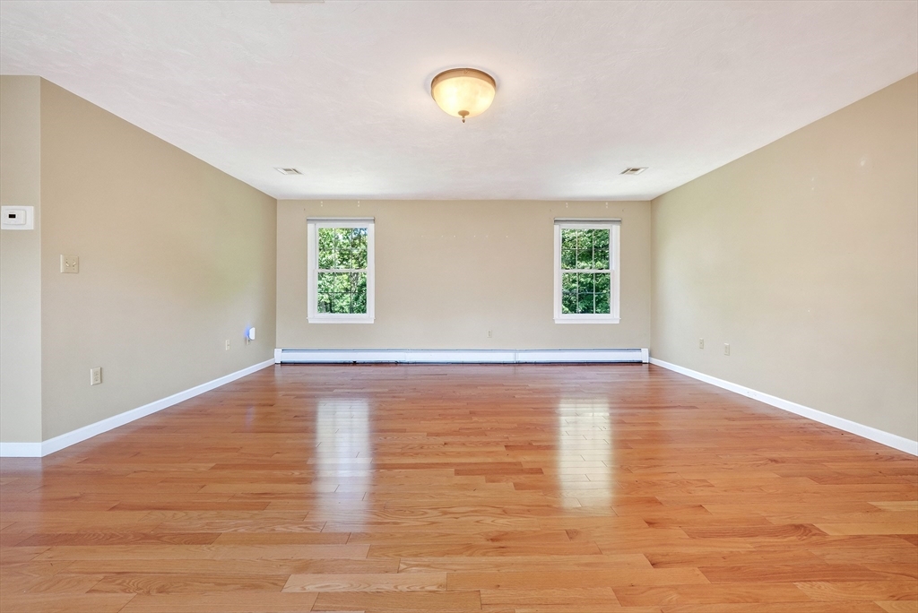 8 Saddle Way
