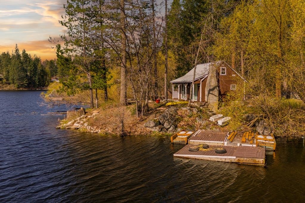 30 Poirier & 20 Fertile Valley Rd