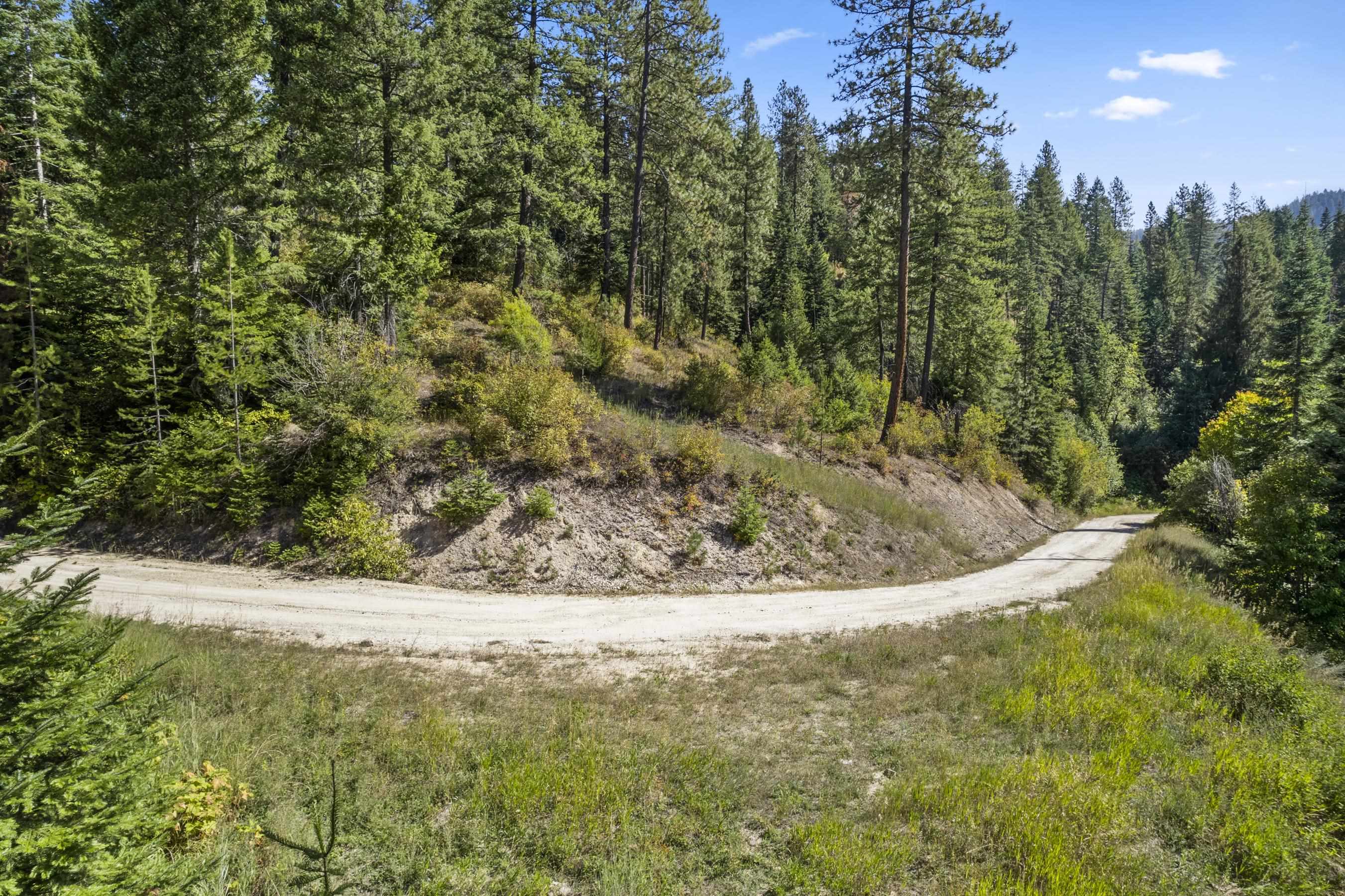 28420 N Thunderhill Ln