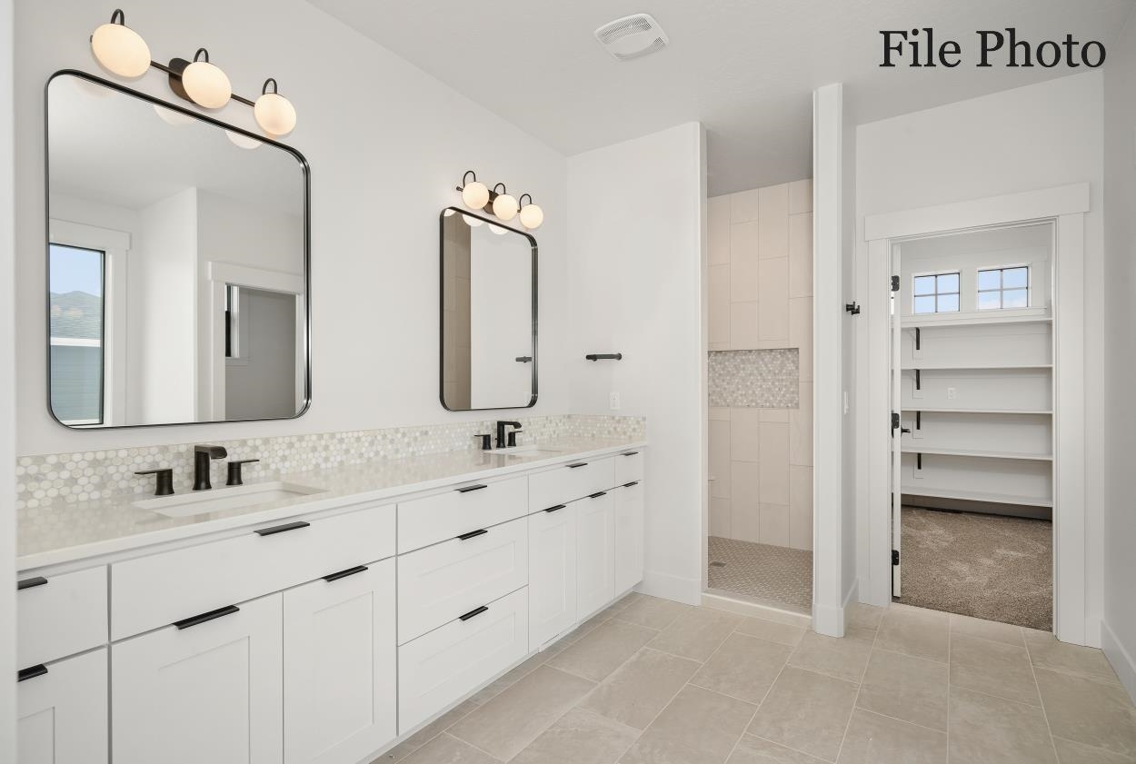 148 Legacy Way
