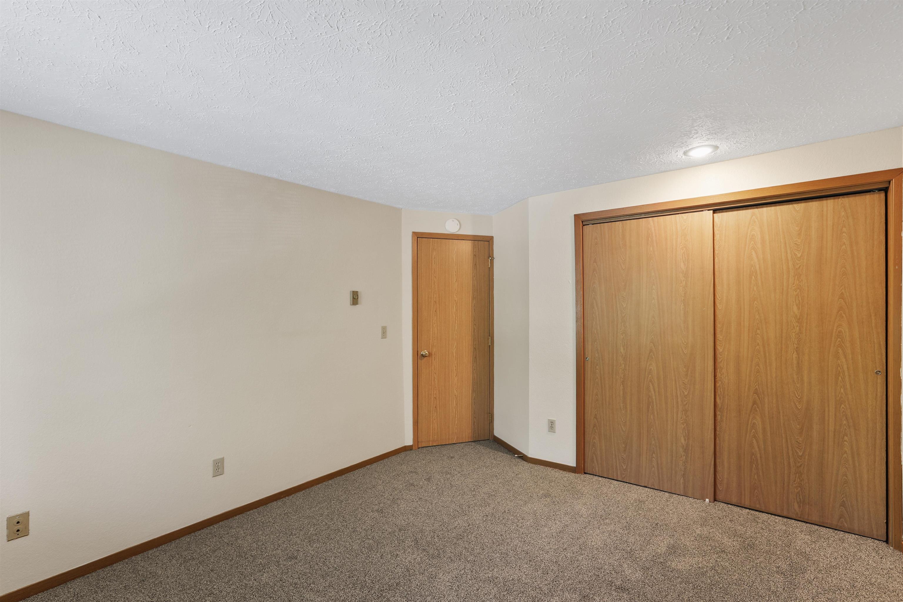 1711 W 7th Ave