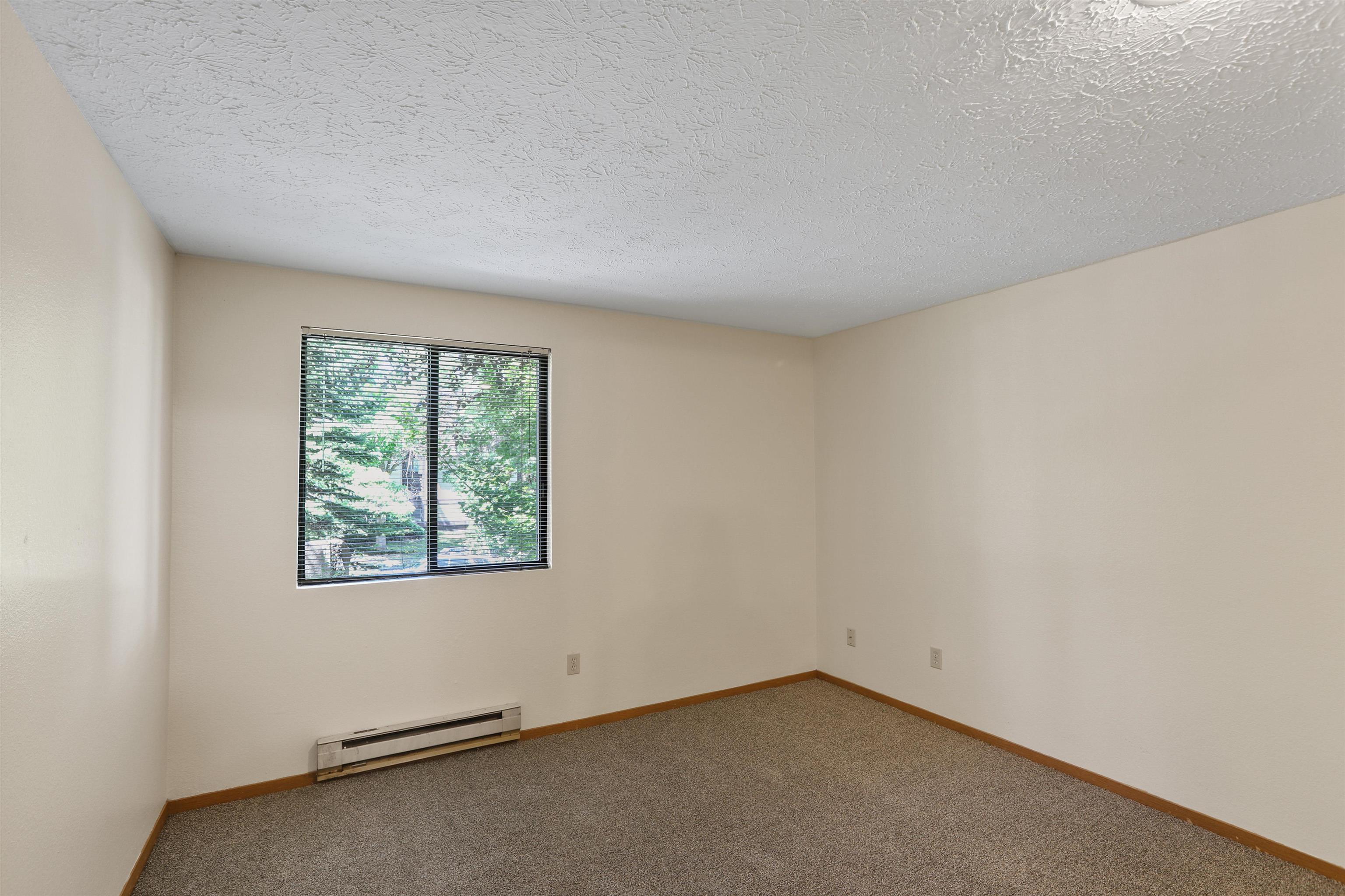 1711 W 7th Ave