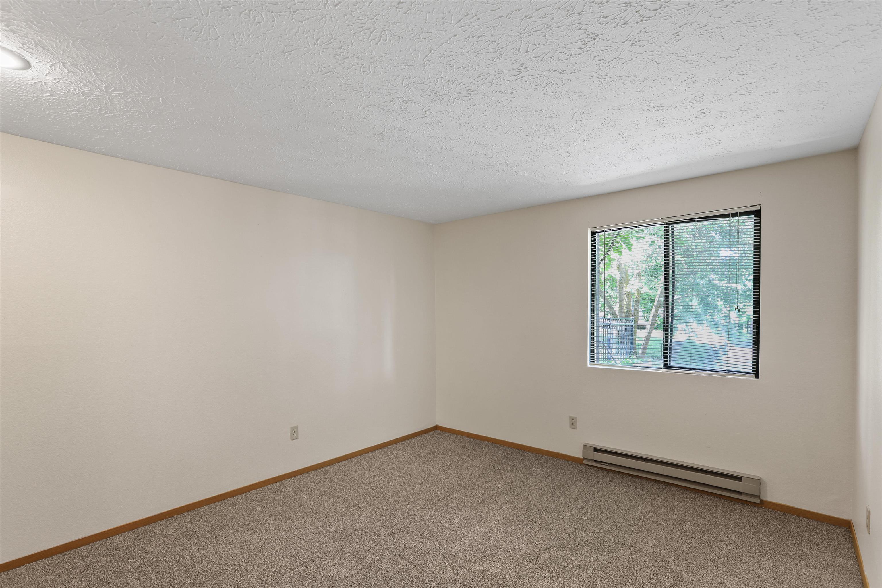 1711 W 7th Ave