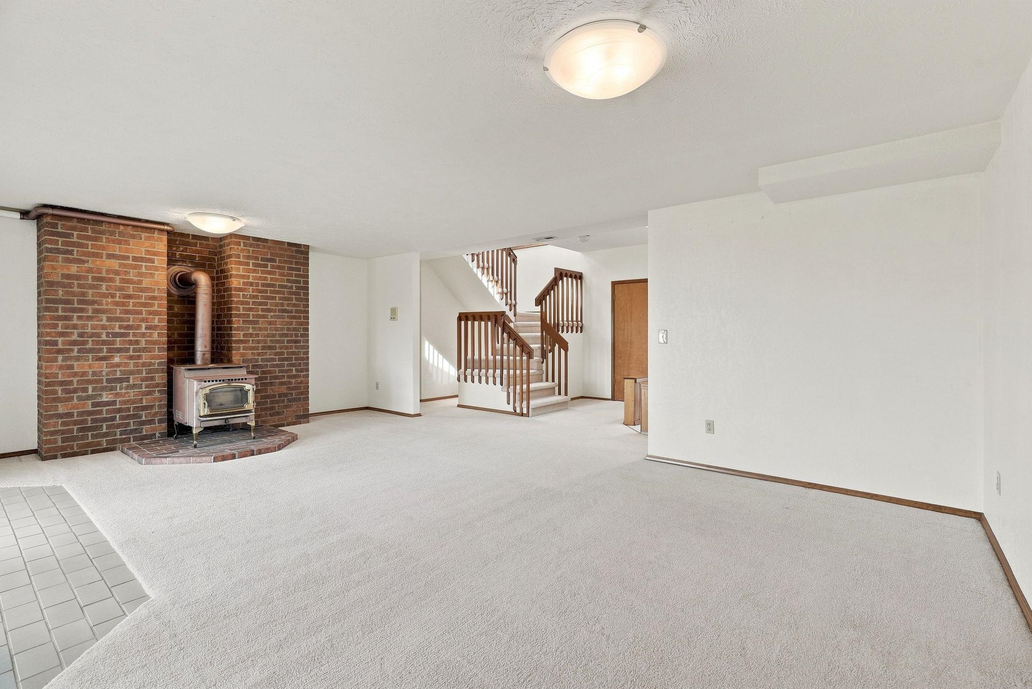 16501 E MACMAHAN Rd