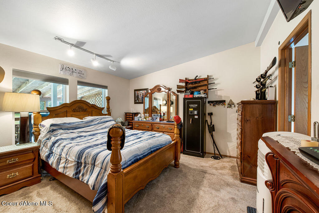 289 Whitetail Ranch Rd