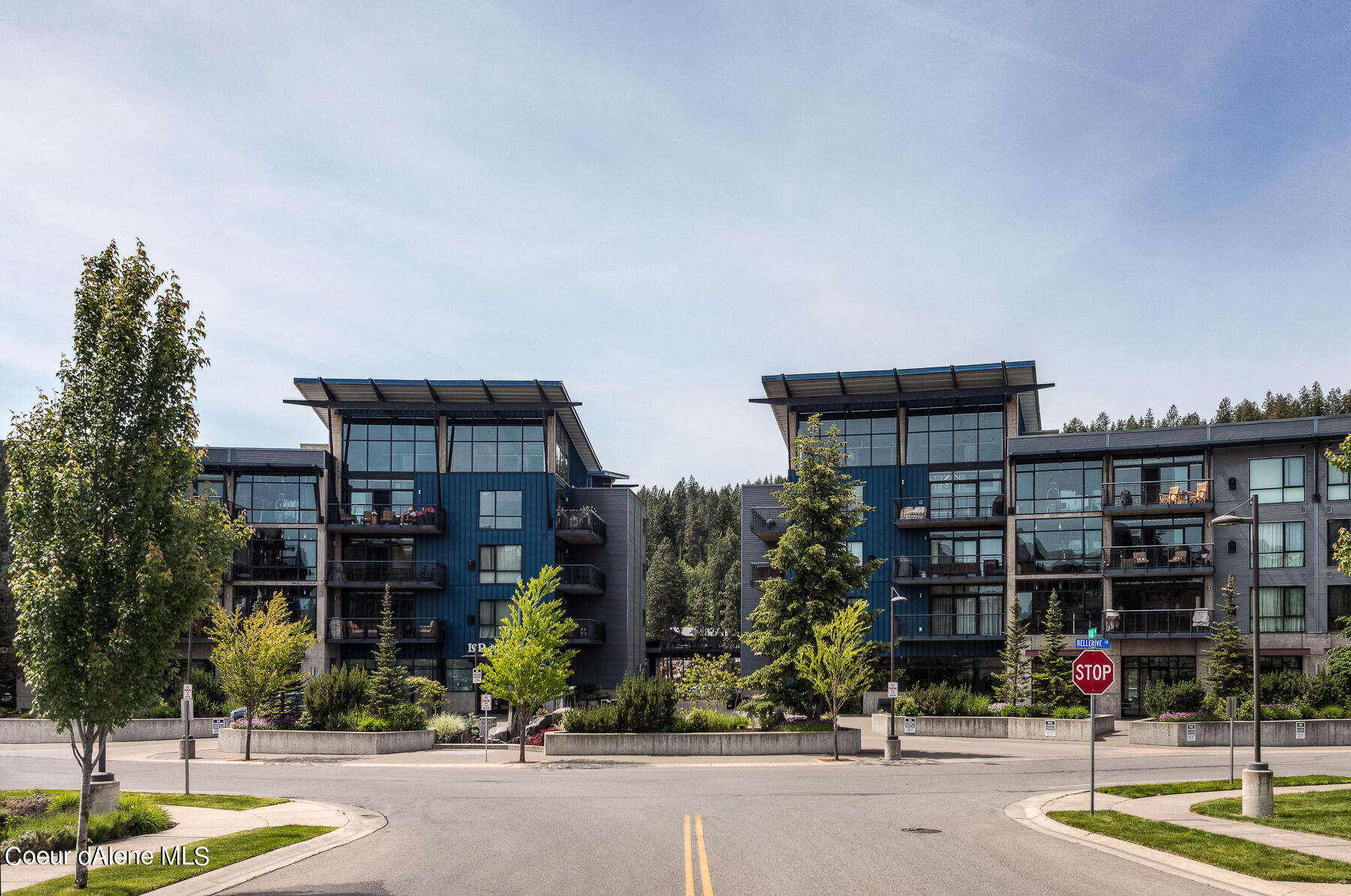 1884 W Bellerive Lane #413