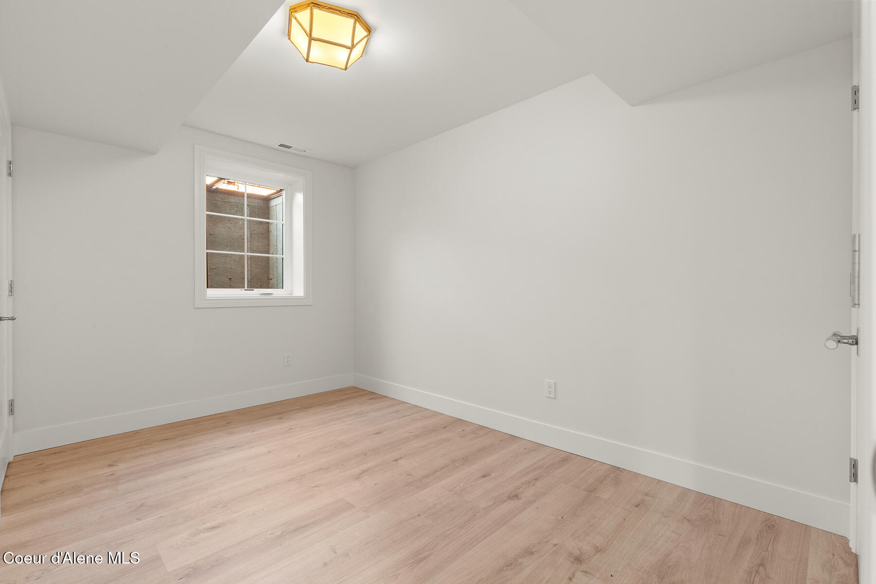 721 W Garden Ave, Coeur d'Alene