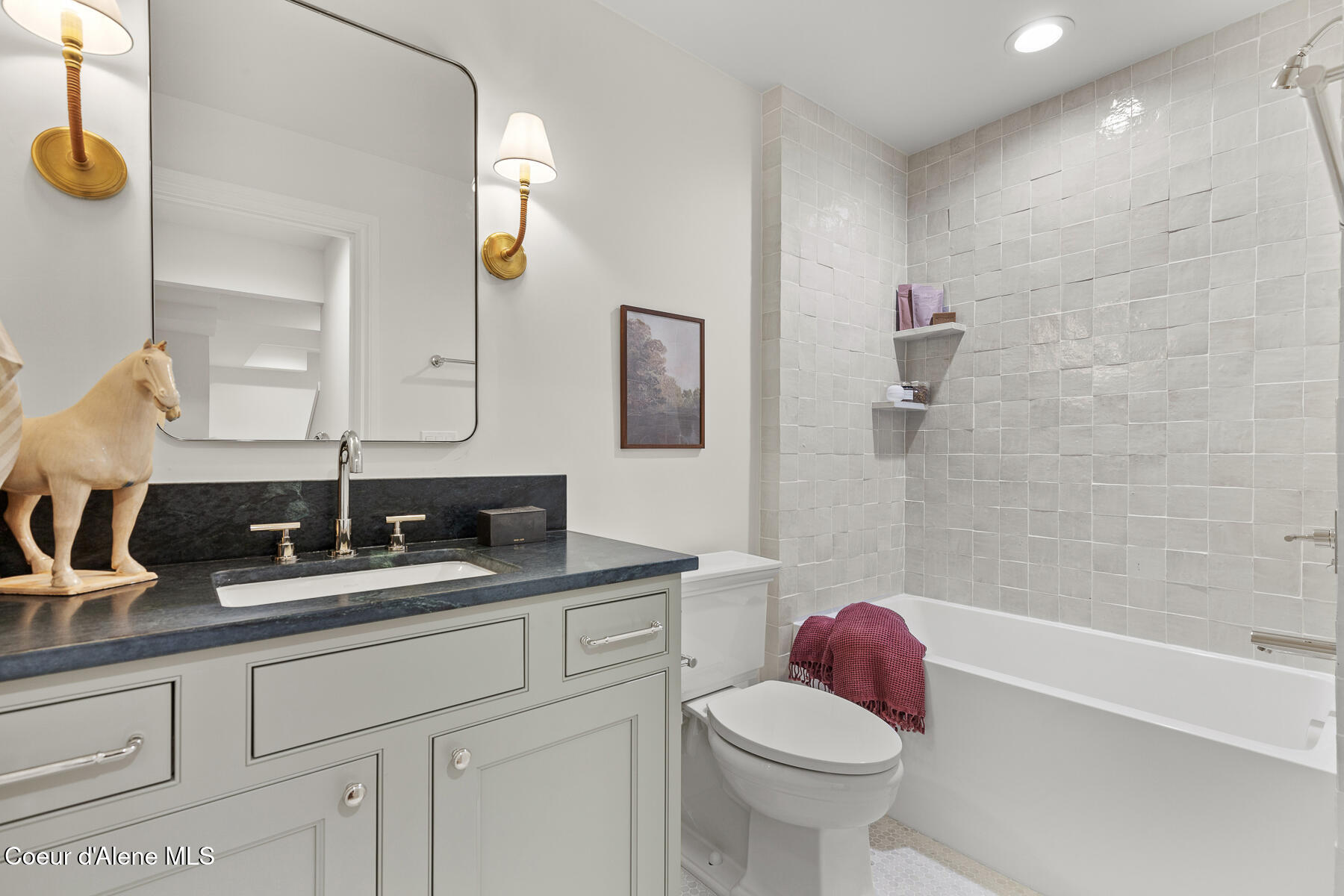 721 W Garden Ave, Coeur d'Alene