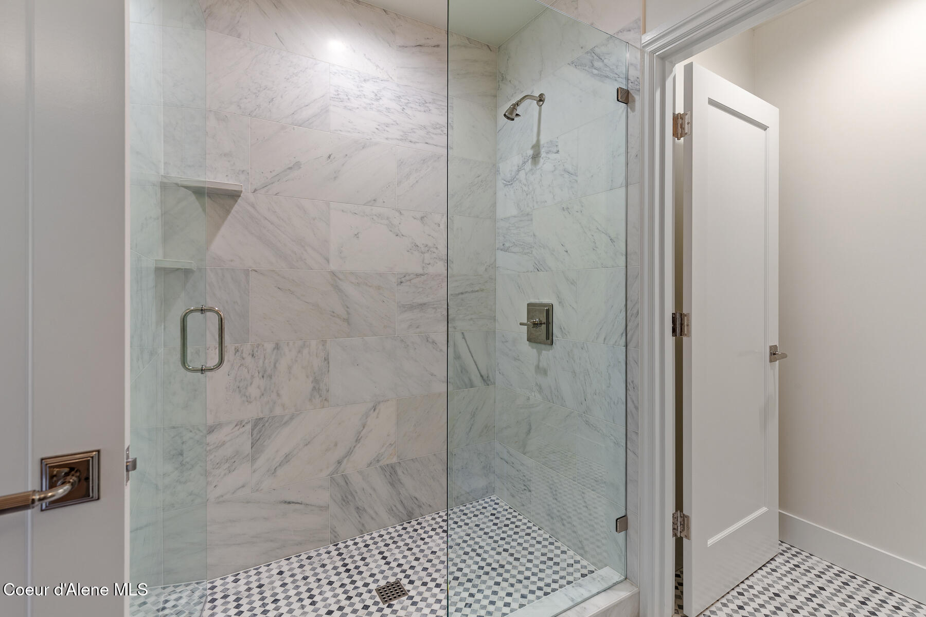 721 W Garden Ave, Coeur d'Alene