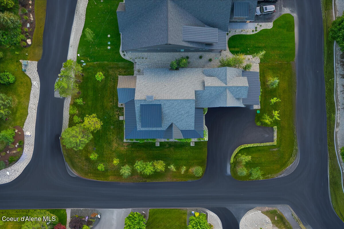 428 W Beach Ct