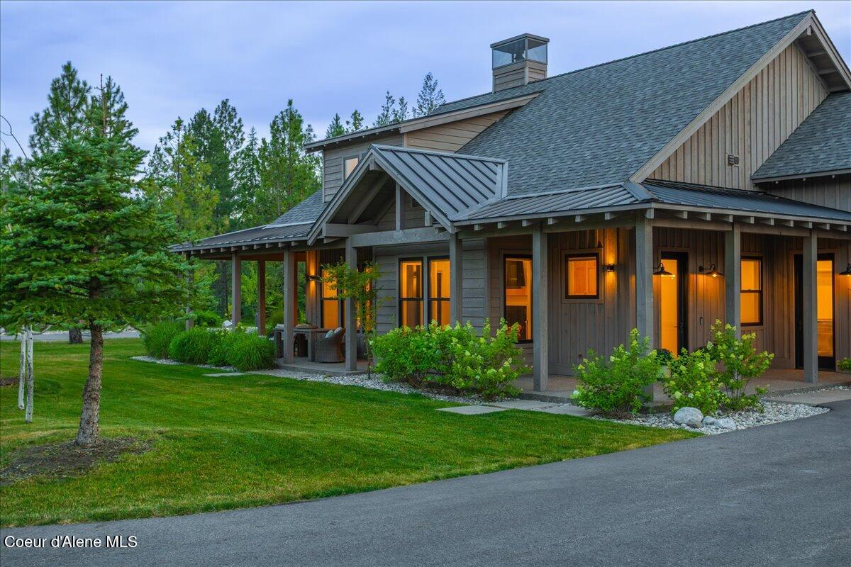 428 W Beach Ct