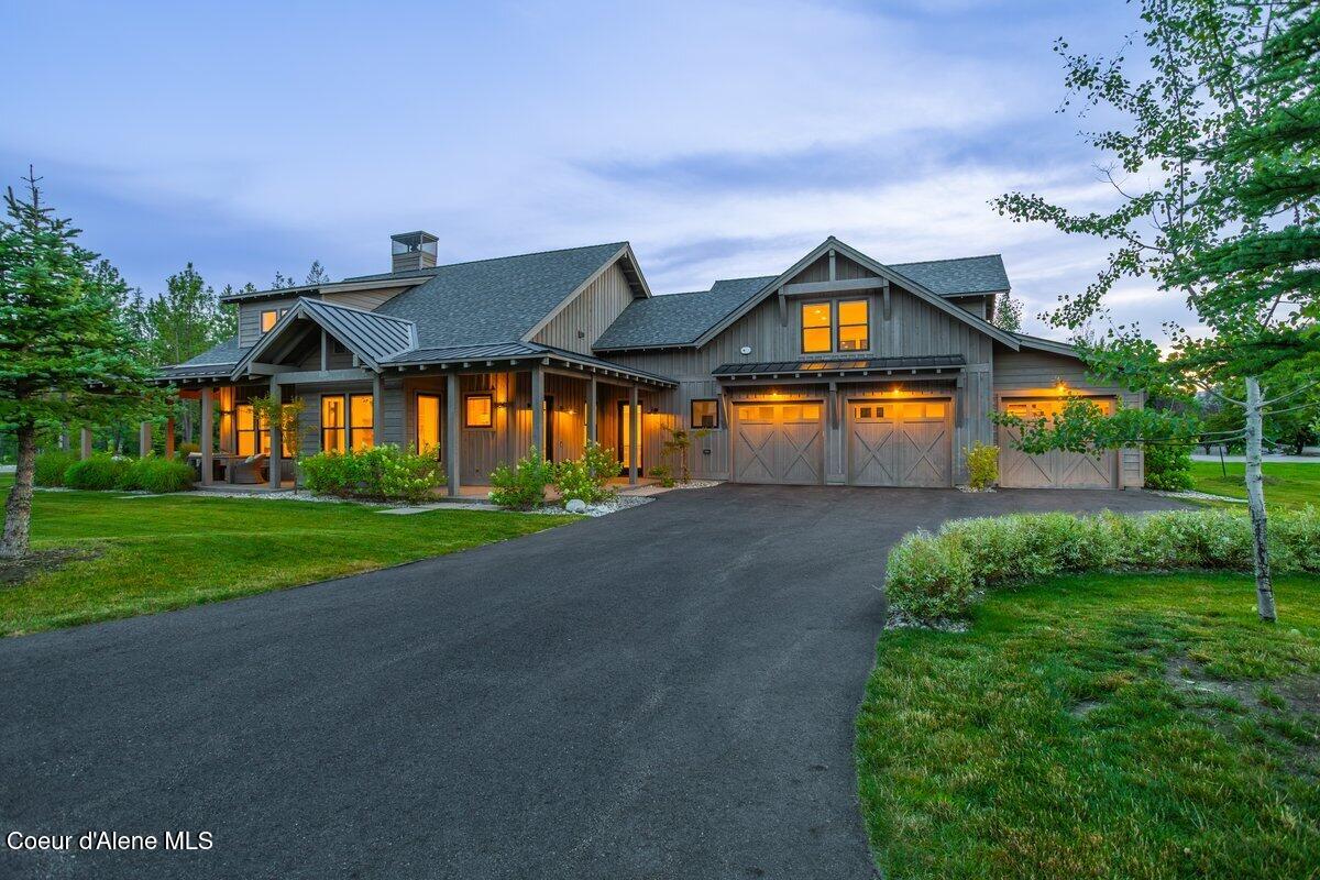 428 W Beach Ct