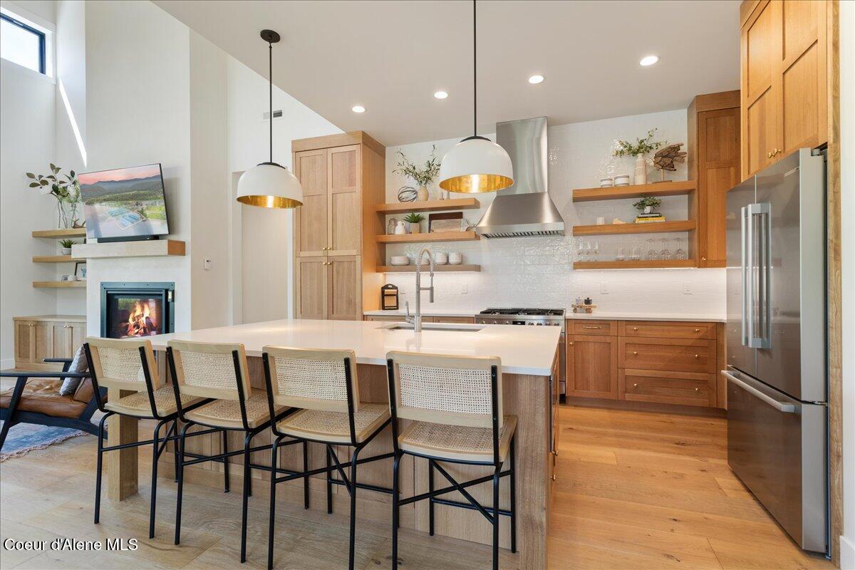 428 W Beach Ct