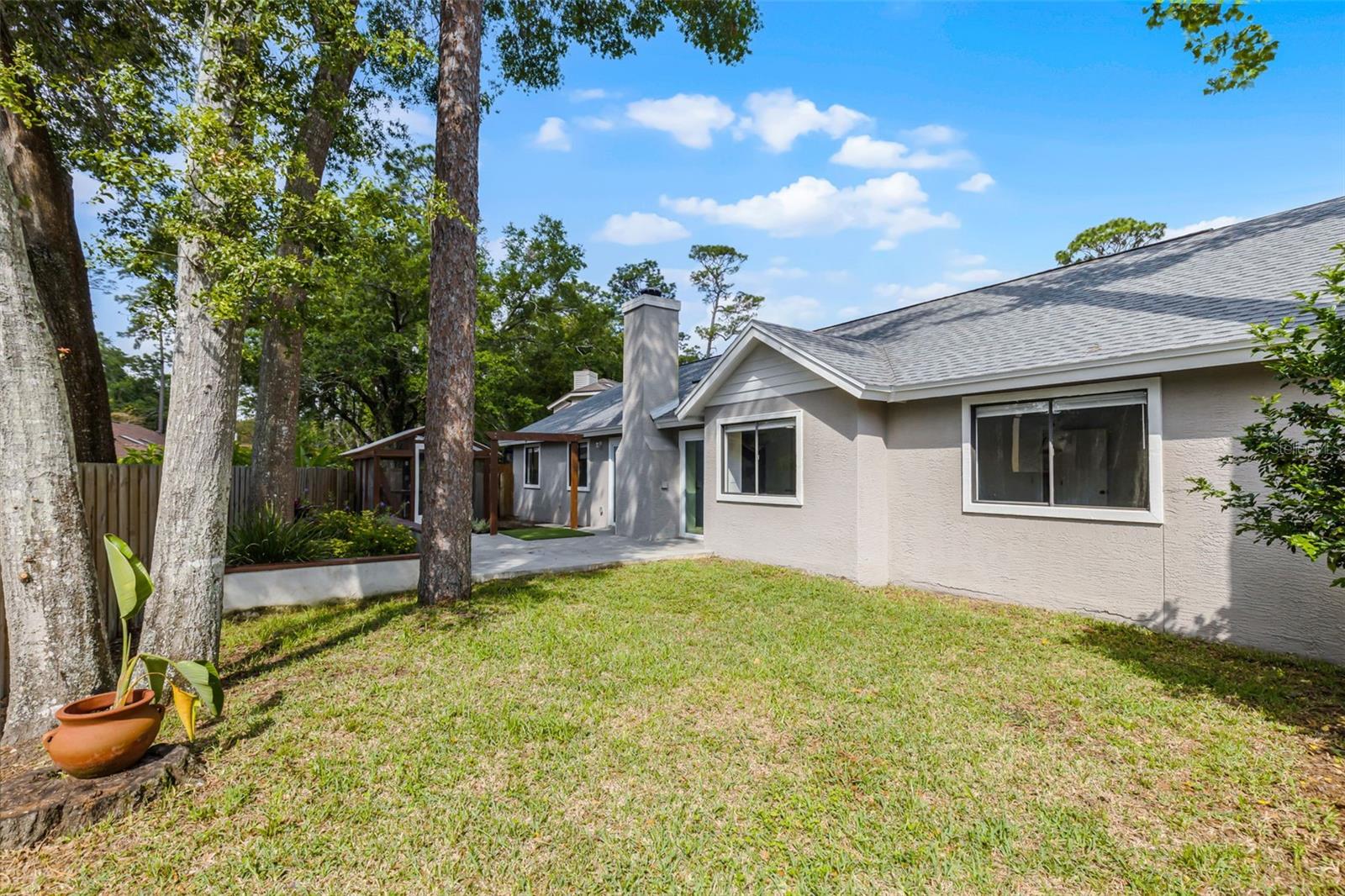 717 PINE TER