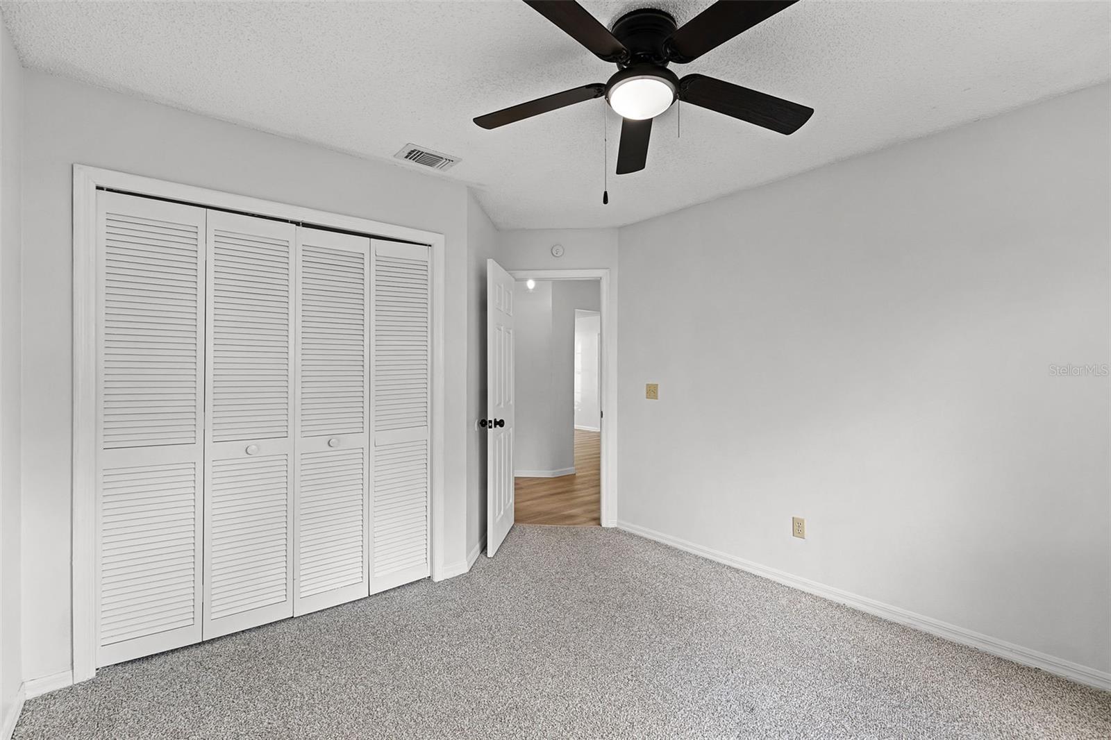 717 PINE TER