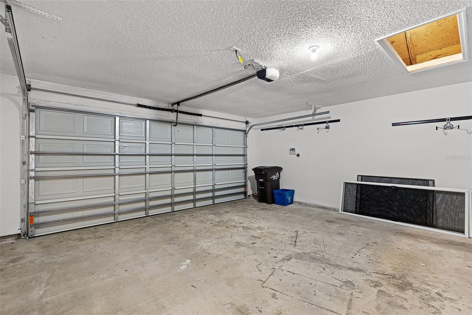 717 PINE TER