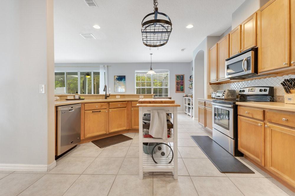 8676 CURRITUCK SOUND LN