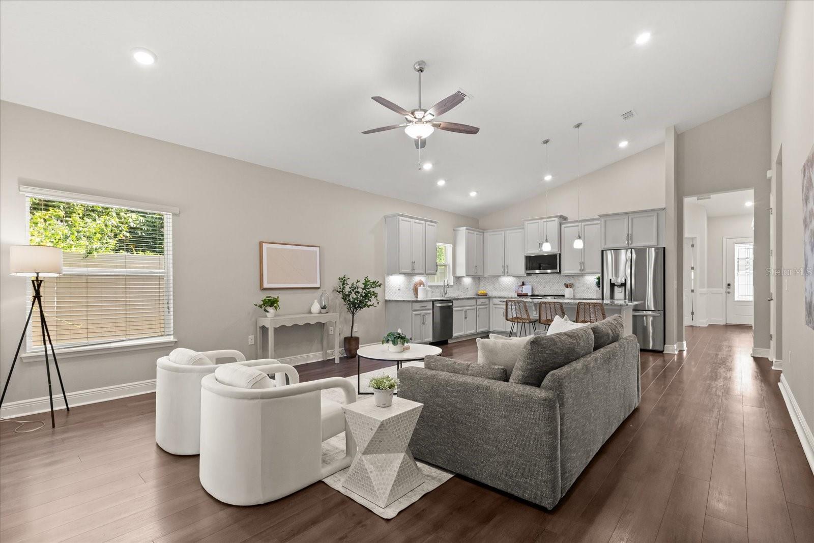 242 OAKMONT RESERVE CIR