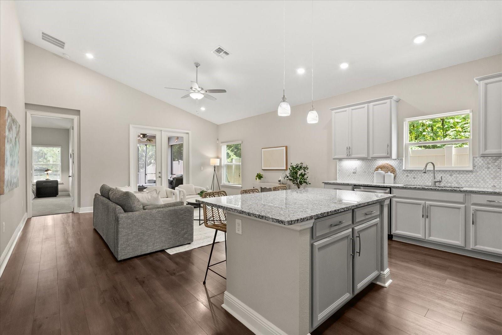 242 OAKMONT RESERVE CIR