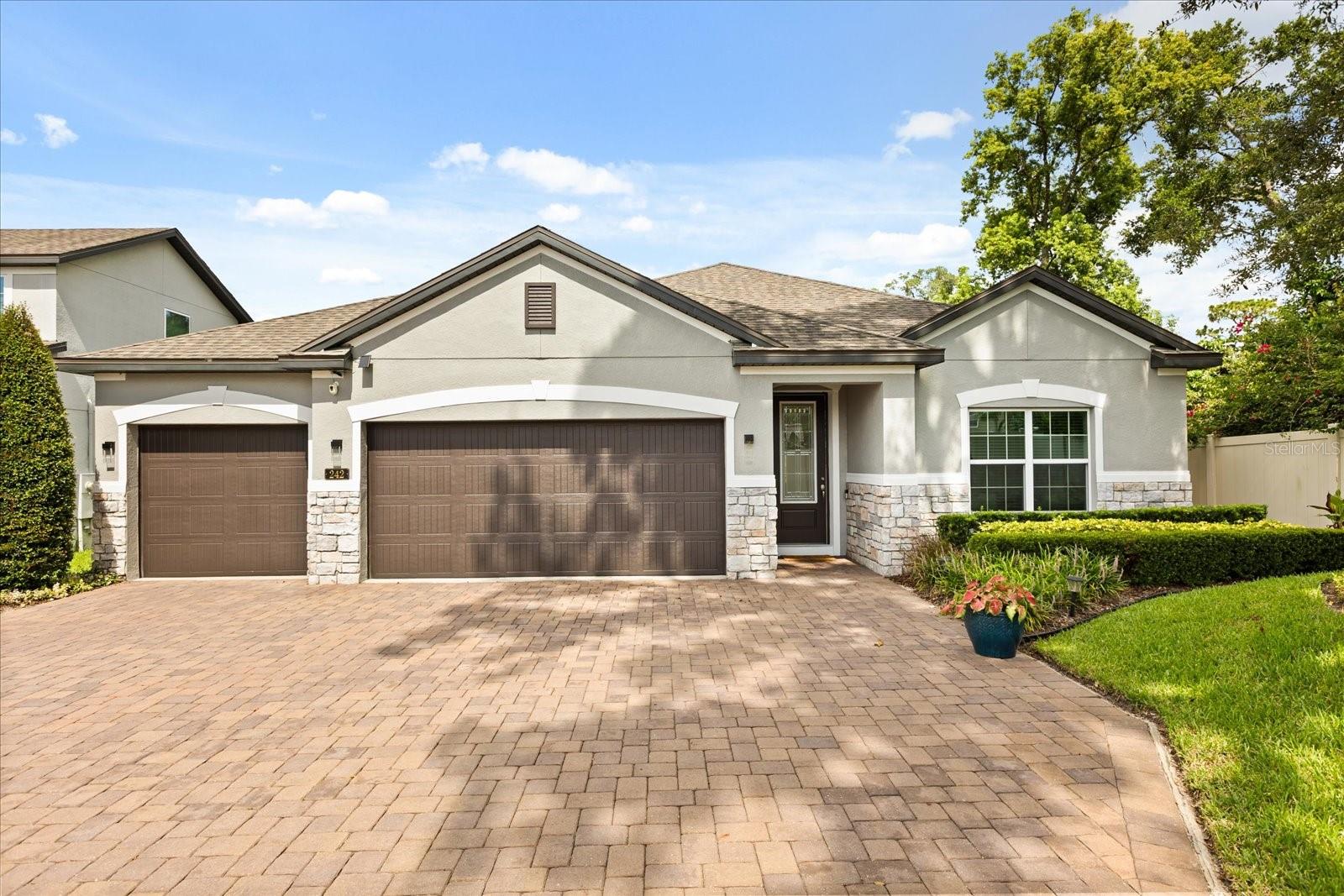 242 OAKMONT RESERVE CIR