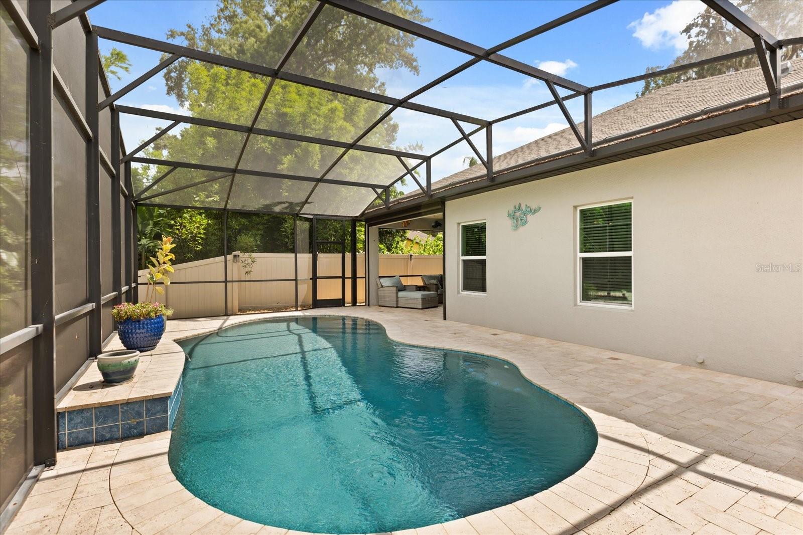 242 OAKMONT RESERVE CIR