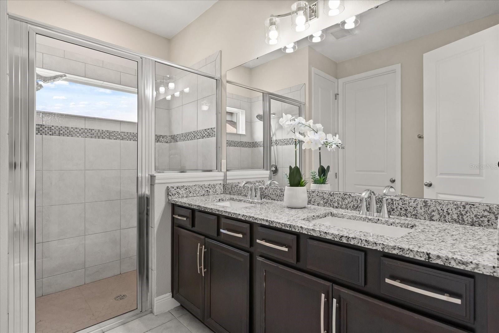 242 OAKMONT RESERVE CIR