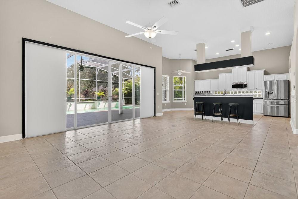 213 BLUESTONE PL
