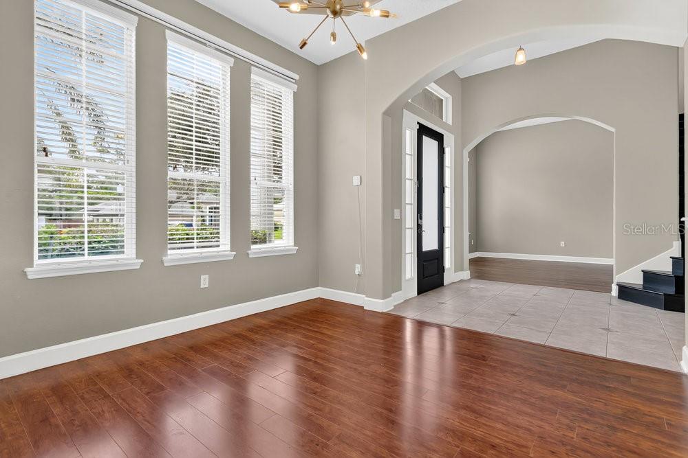 213 BLUESTONE PL