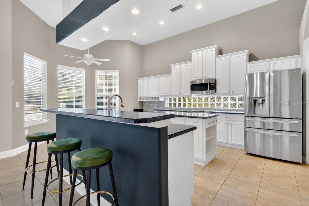 213 BLUESTONE PL