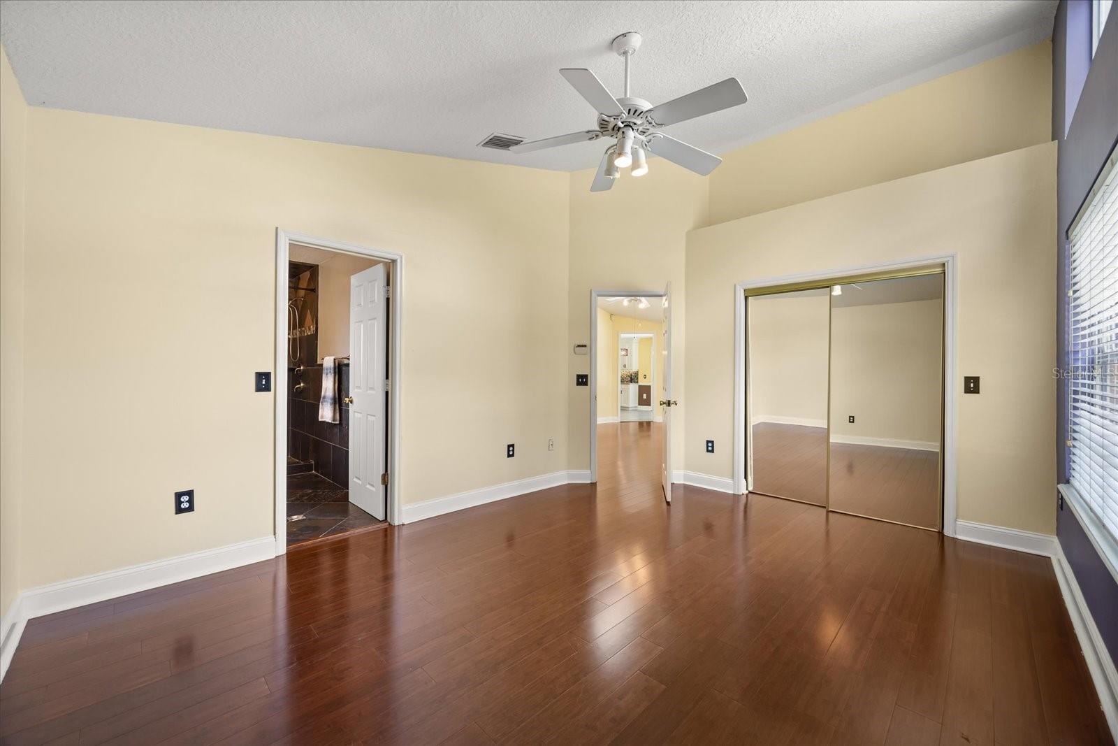 1615 POE AVE