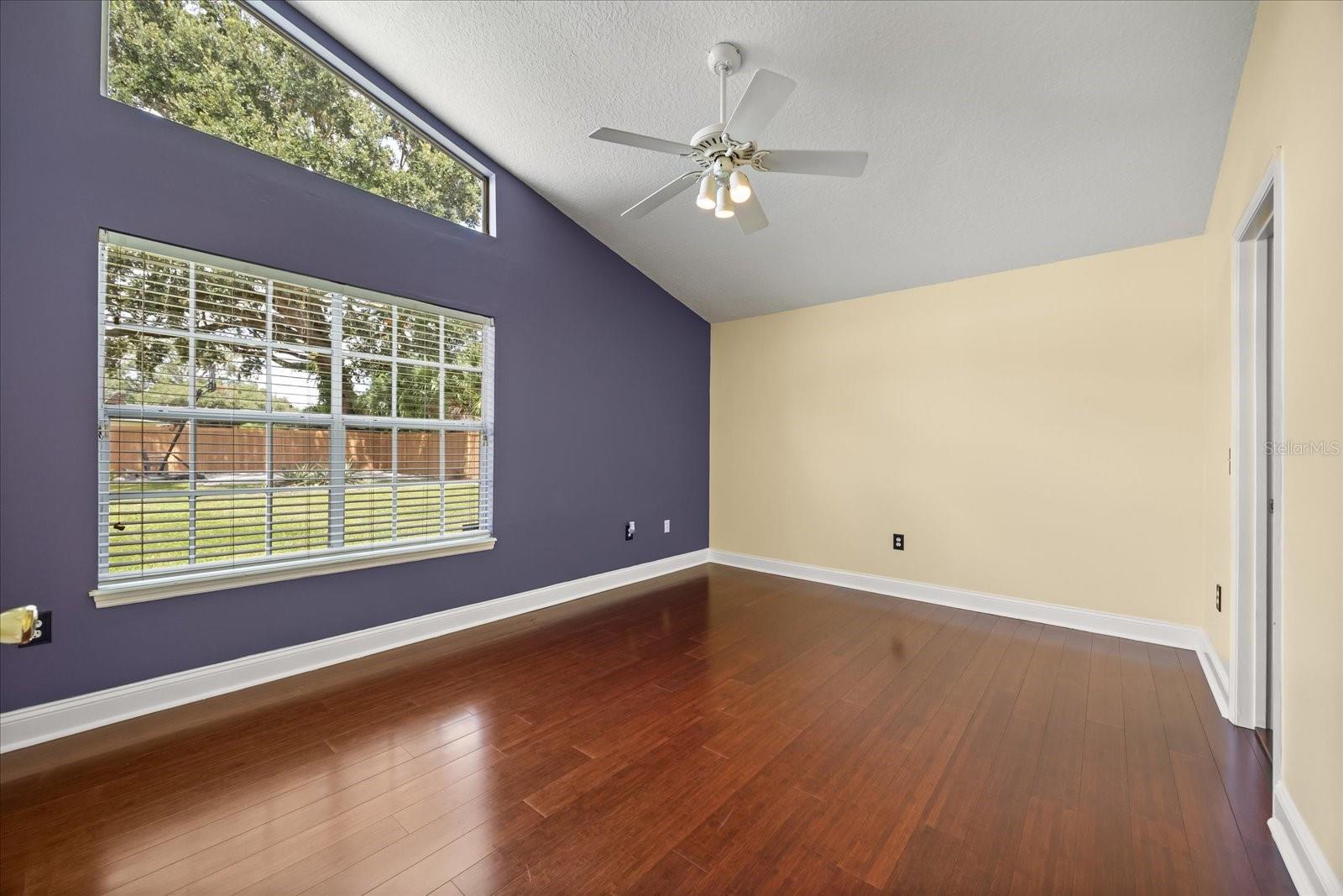 1615 POE AVE