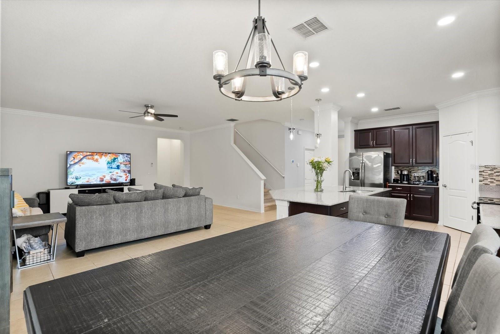 5275 PINE LILY CIR