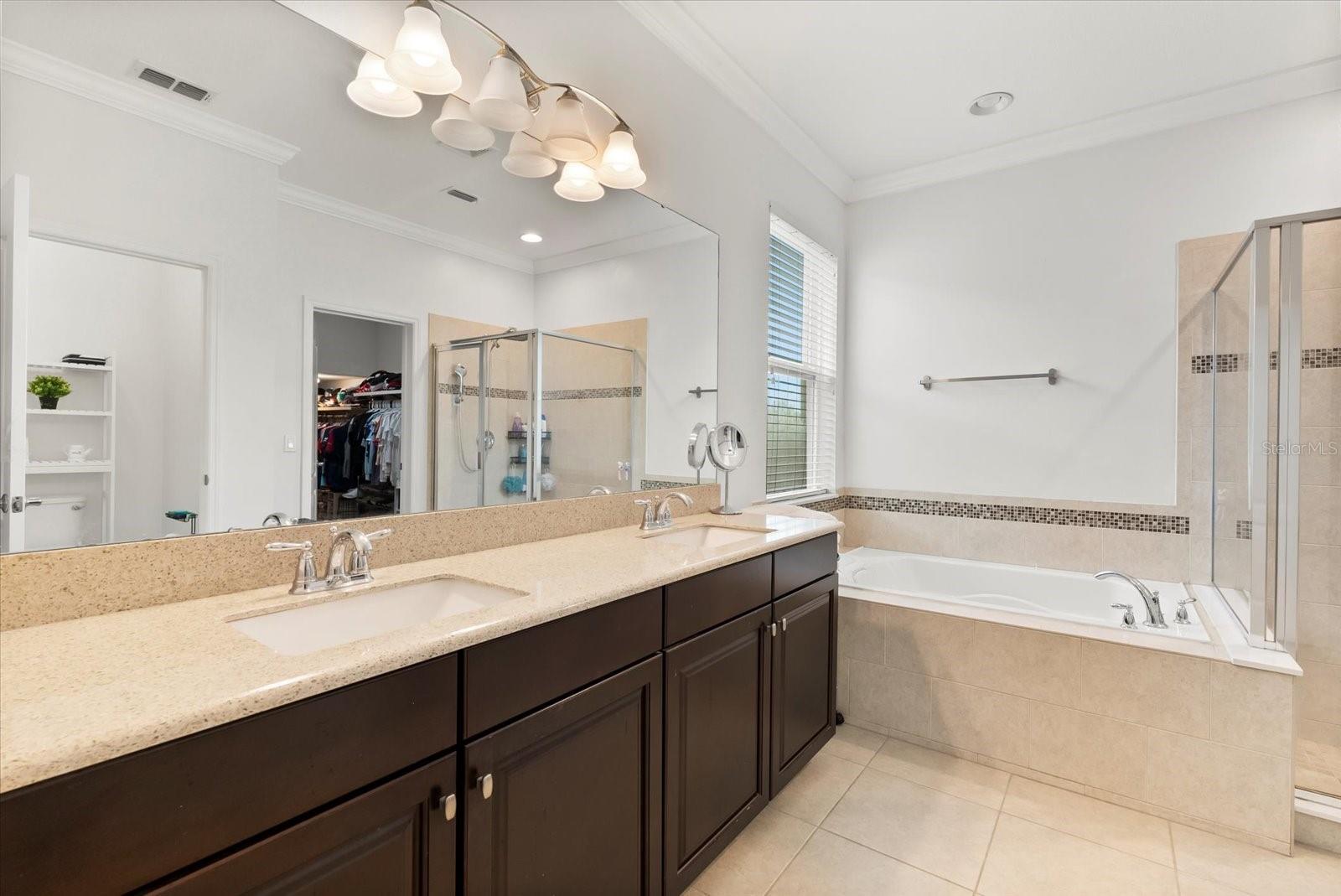 5275 PINE LILY CIR