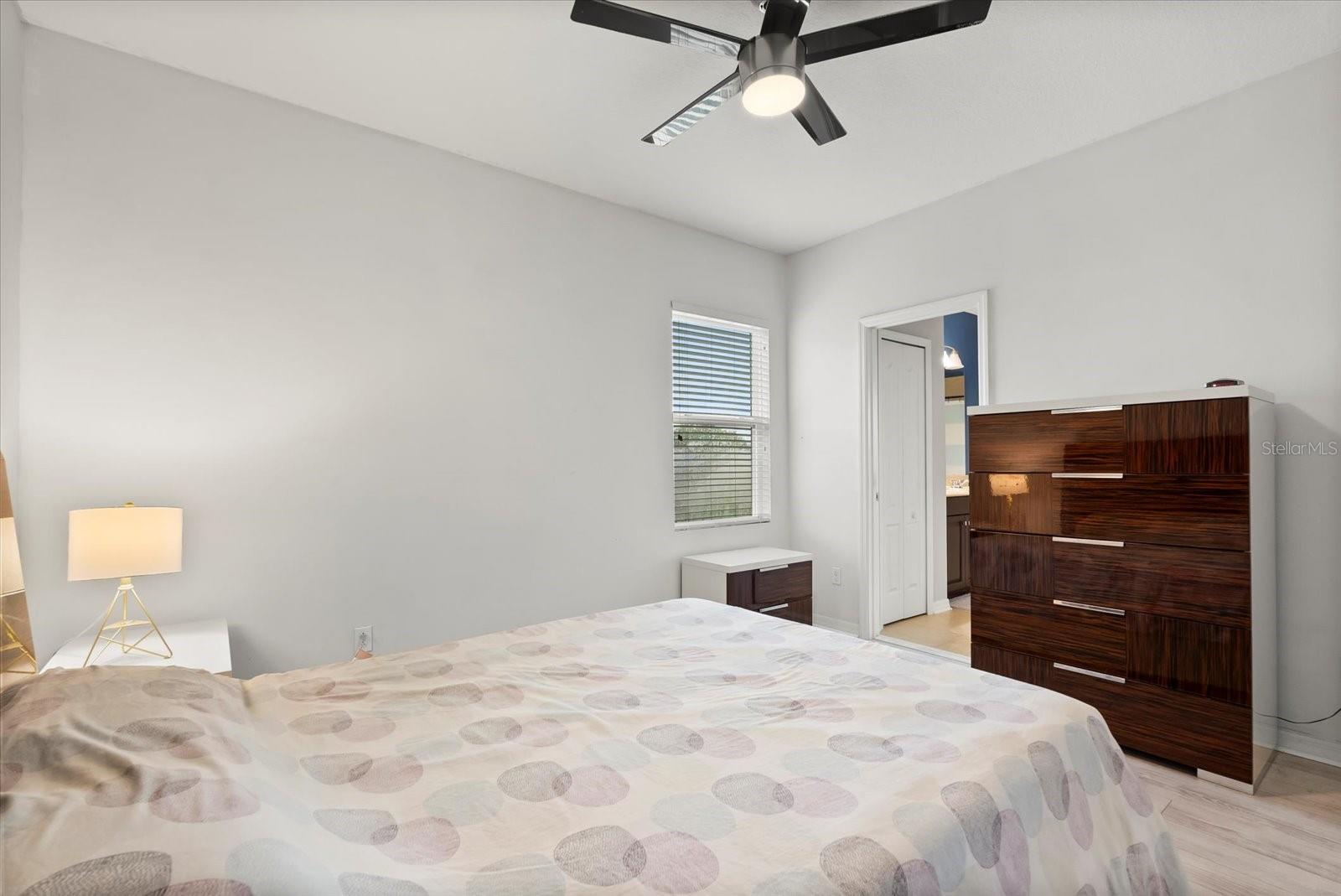 5275 PINE LILY CIR