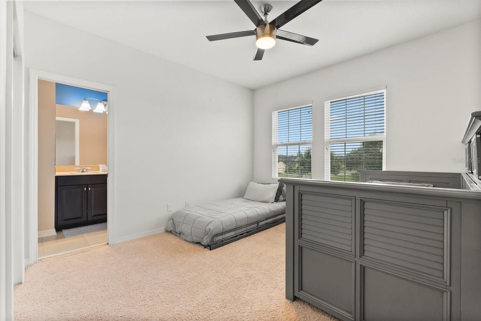 5275 PINE LILY CIR