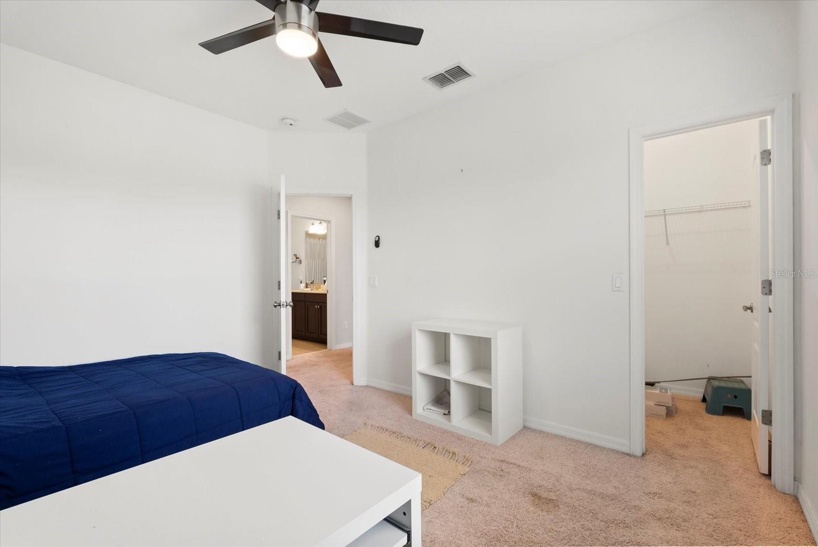 5275 PINE LILY CIR