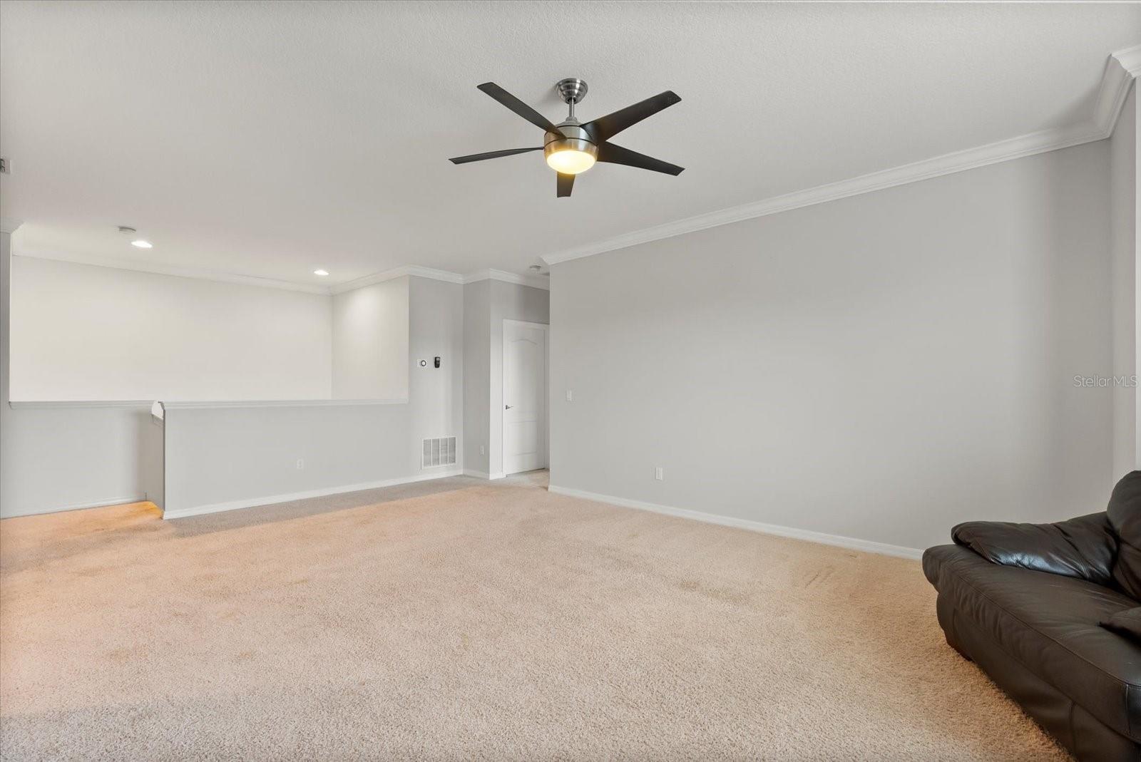5275 PINE LILY CIR