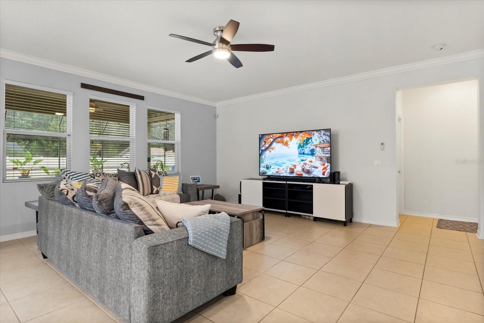 5275 PINE LILY CIR