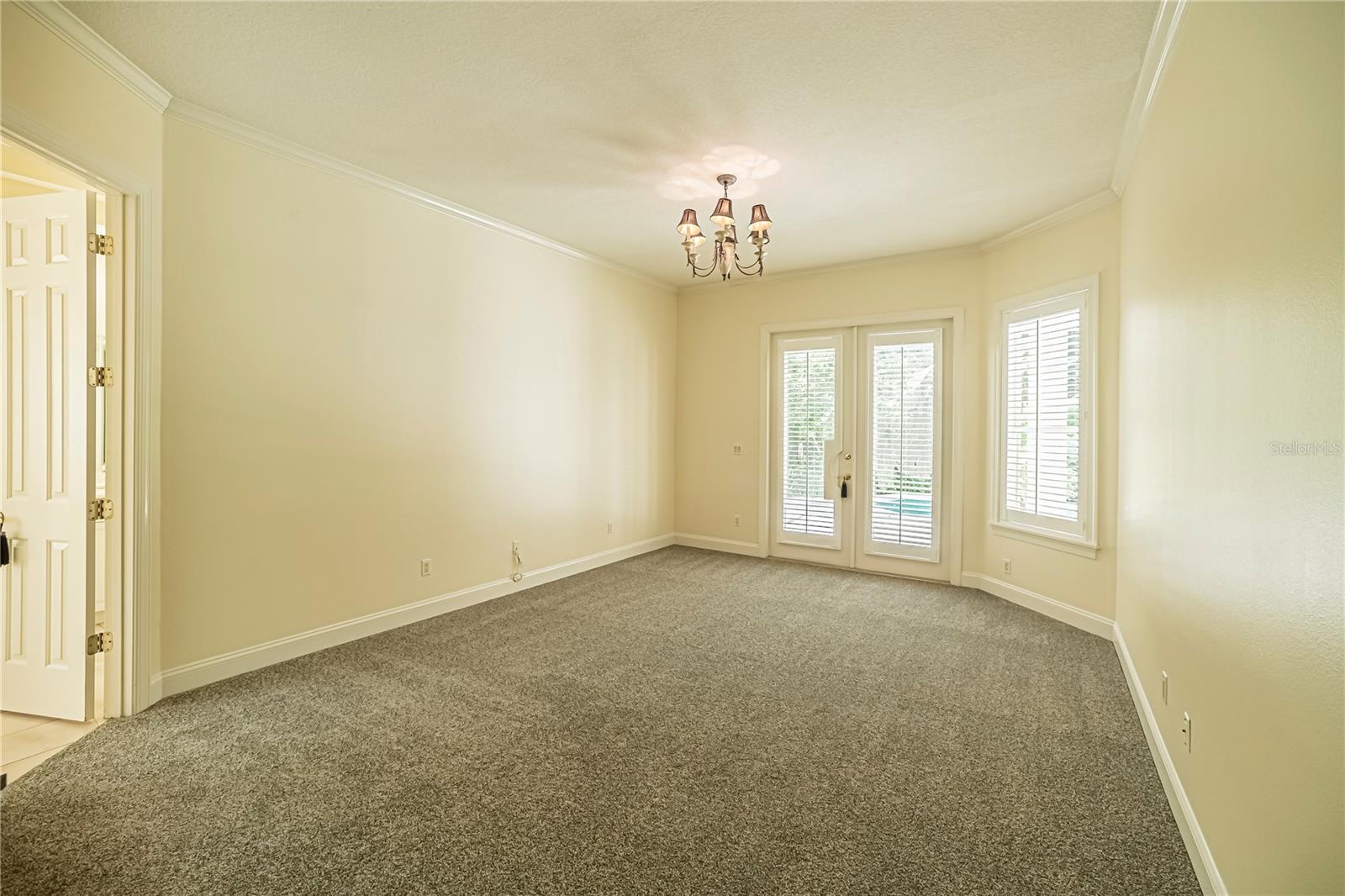 108 SEVILLE CHASE DR