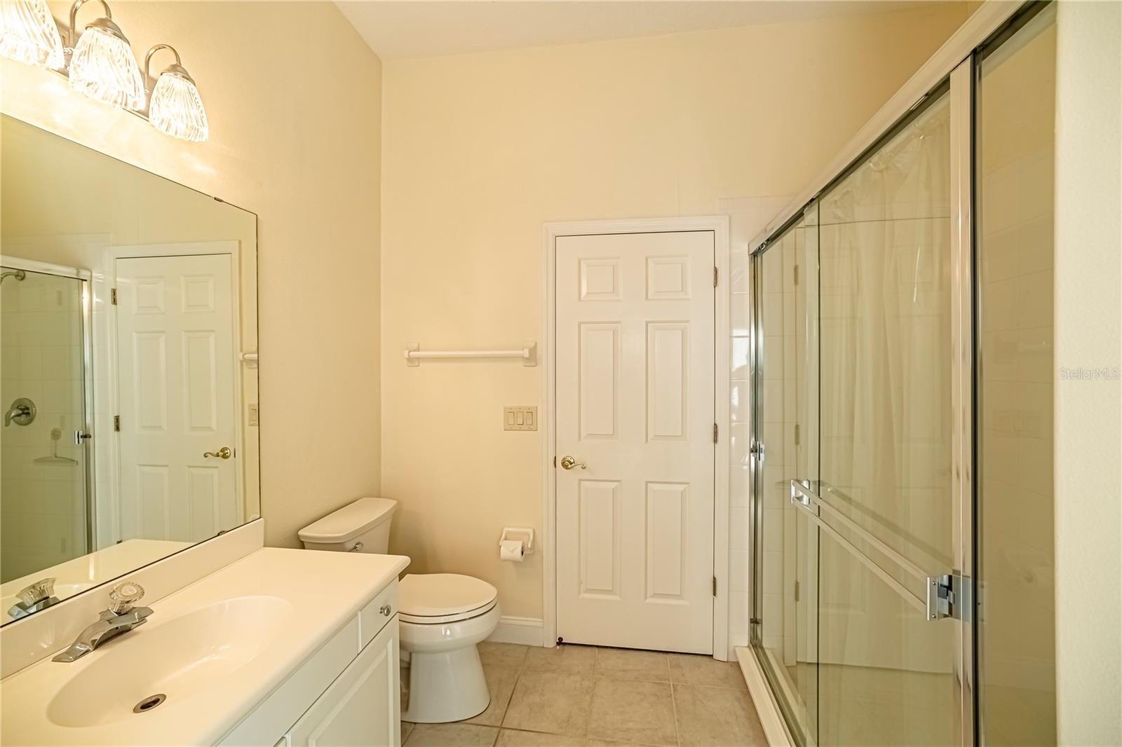 108 SEVILLE CHASE DR