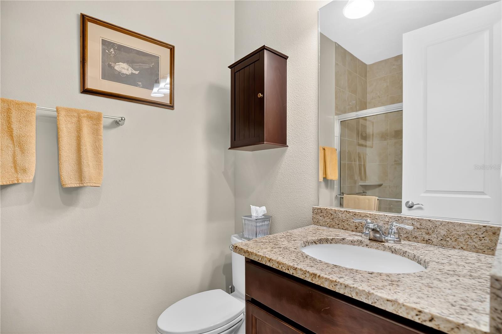 1066 VICTORIA HILLS DR S