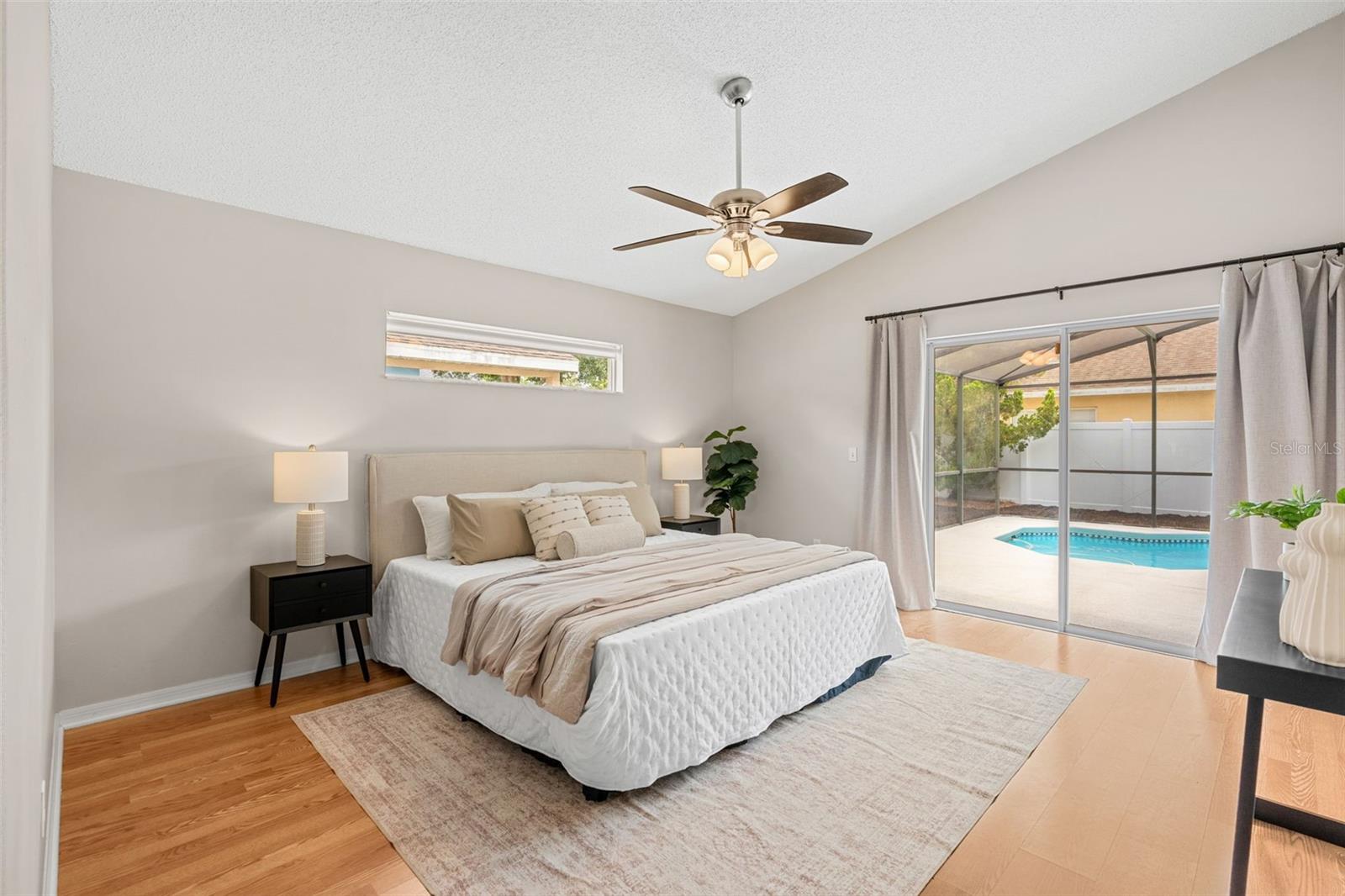 328 VIEW CT