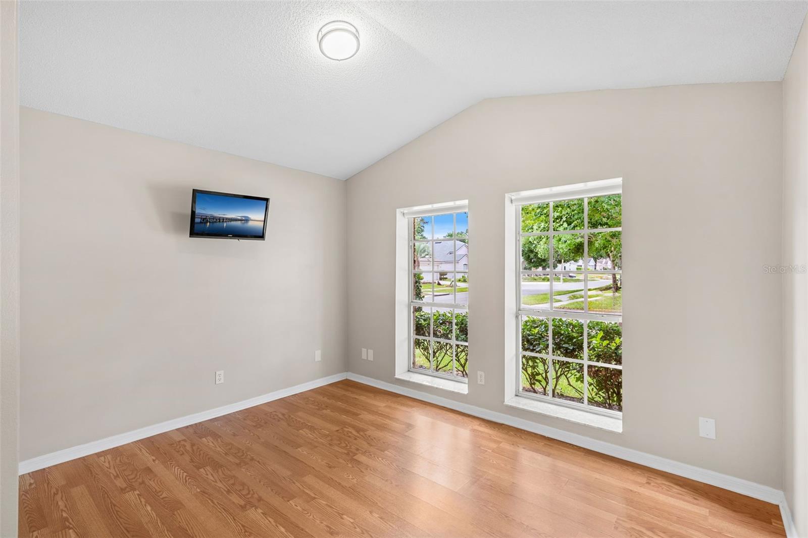 328 VIEW CT