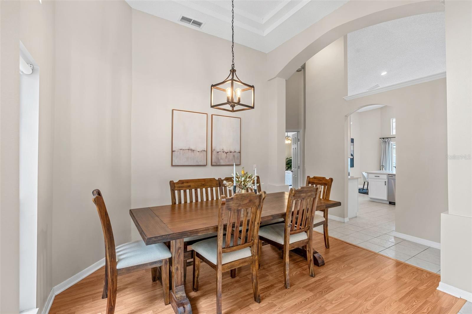 328 VIEW CT