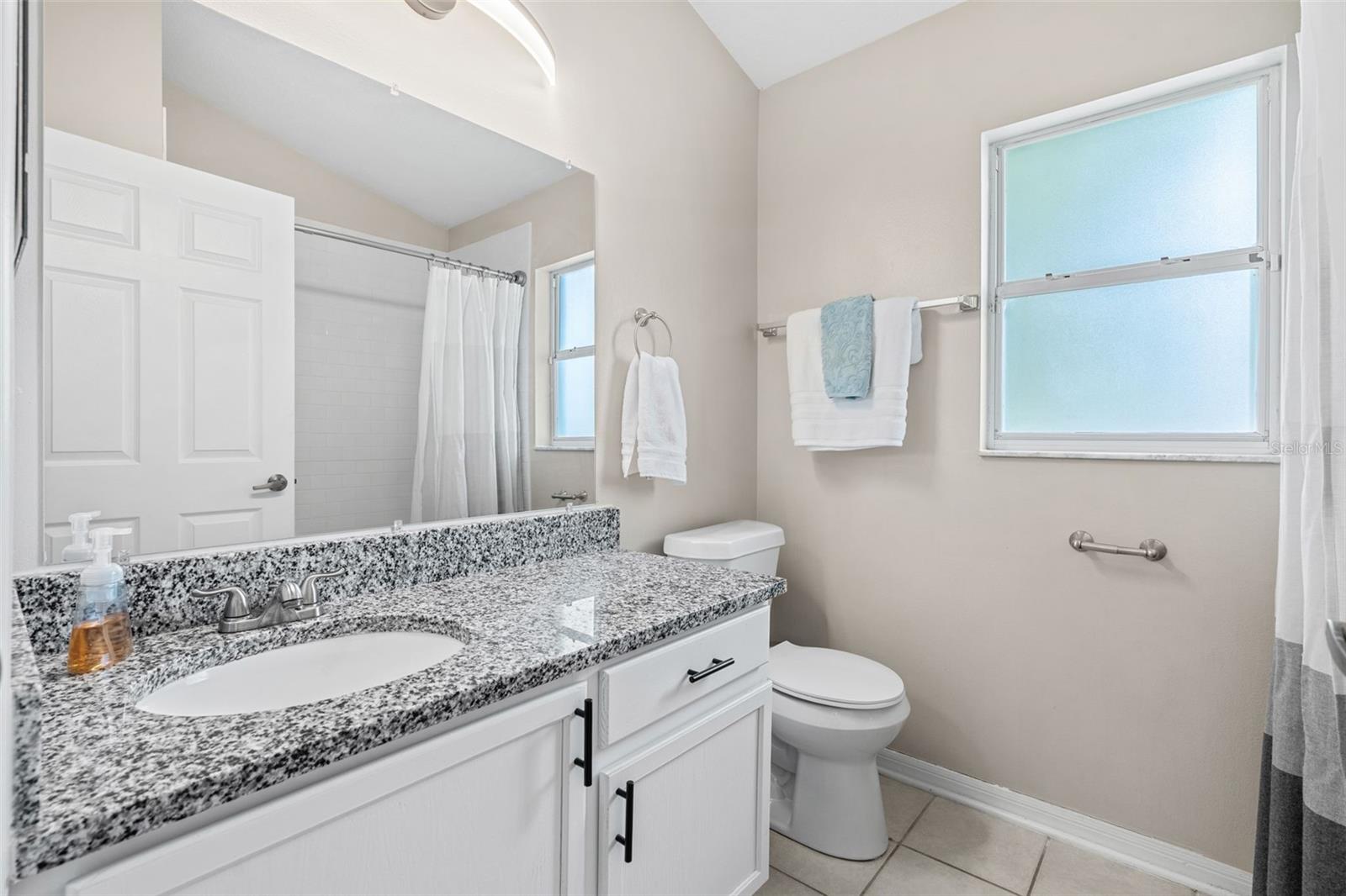 328 VIEW CT