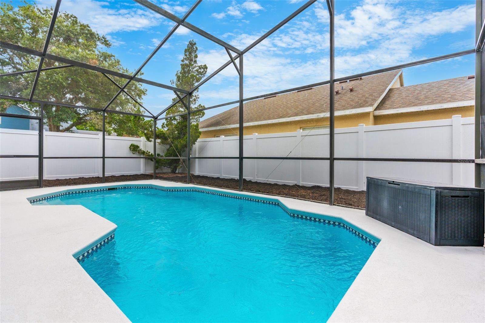 328 VIEW CT