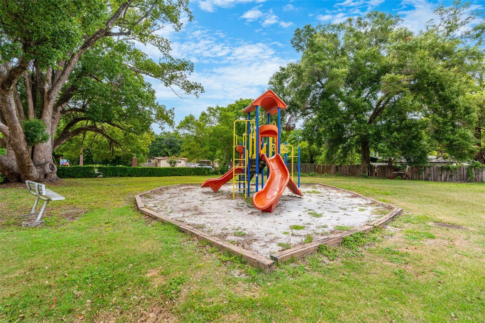 328 VIEW CT
